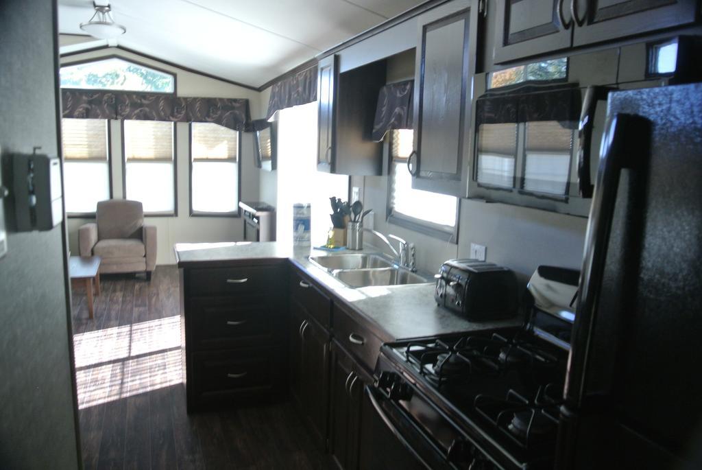 Sherkston Shores Beach Resort Port Colborne Kamer foto
